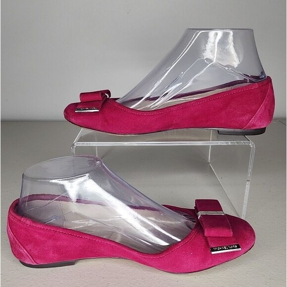 Michael Kors Kiera Suede Ballet Flats Deep Pink Size 6.5 M Bow Silver Logo - Picture 2 of 11